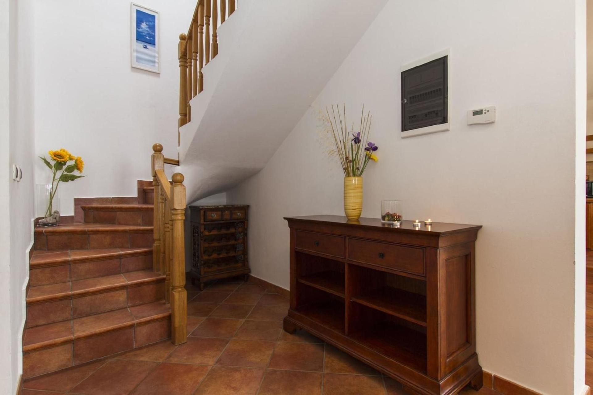 Ferienhaus Mit Privatpool Fuer 8 Personen Ca 220 Qm In Skitaca, Istrien Bucht Von Rasa Exterior photo